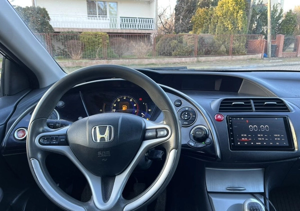 Honda Civic cena 16900 przebieg: 170000, rok produkcji 2006 z Skwierzyna małe 211